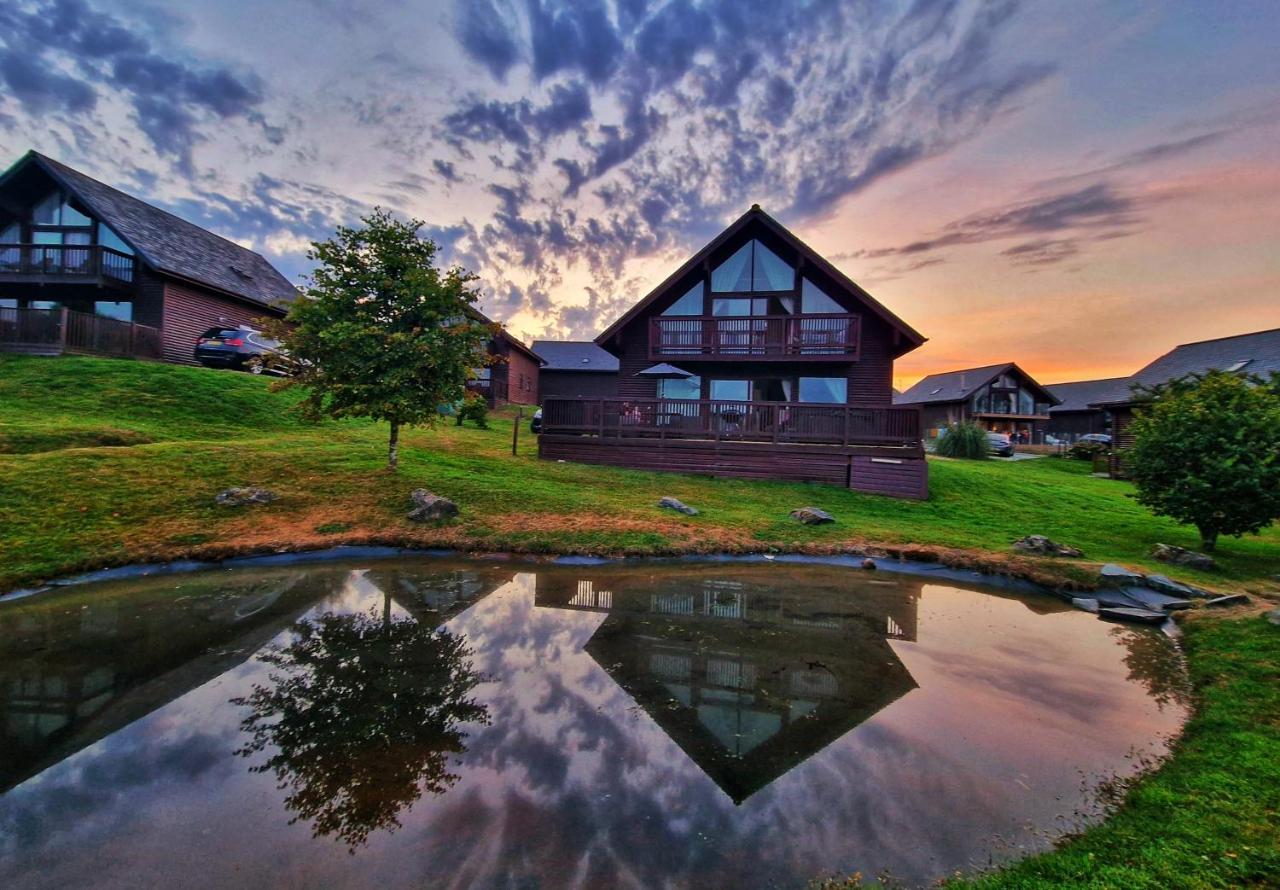 Lake View Lodge St Columb Major Exteriör bild